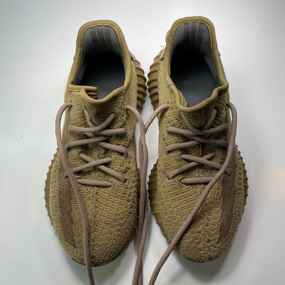 YEEZY BOOST 350 V2 "Earth" Women's 6 - Picture 11 of 12